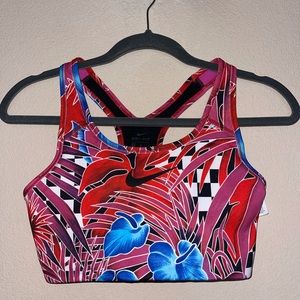 Women’s Nike sports bra